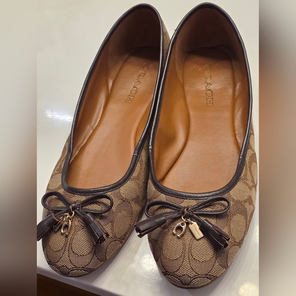 Coach Women's Brown Signature Canvas Ballet Flats Size 10